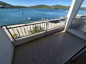Thumbnail von Attic apartment with gallery and sea view