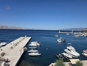Thumbnail von Renovated apartment with sea view in the city center