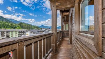 Thumbnail von Attic apartment with a beautiful mountain view