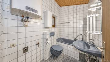 Thumbnail von Attic apartment with a beautiful mountain view