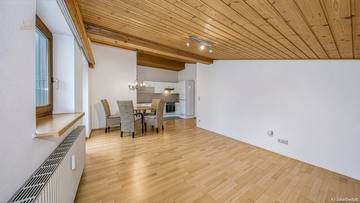Thumbnail von Attic apartment with a beautiful mountain view