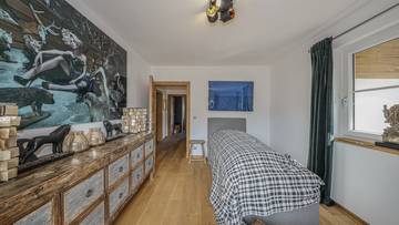 Thumbnail von Exclusive corner house in sunny peaceful location