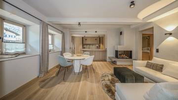 Thumbnail von Exclusive apartment in historic town house