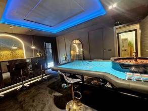 Thumbnail von Luxurious new build villa with pool, sauna, and panoramic sea view