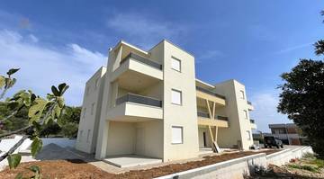 Thumbnail von New build apartment with three bedrooms, terrace, and sea view