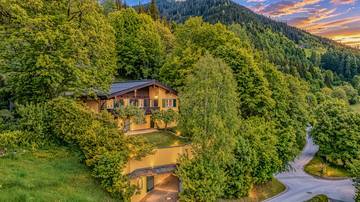 Thumbnail von Golf-in/Golf-out country house in sunny prime location