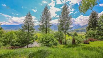 Thumbnail von Golf-in/Golf-out country house in sunny prime location