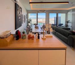 Thumbnail von Modern semi-detached house with pool and sea view