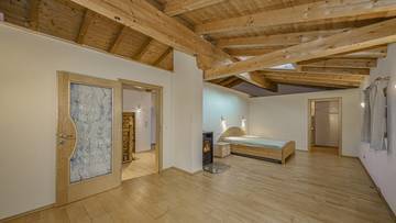 Thumbnail von Tyrolean house with over 3,800 m² of land in an idyllic quiet location