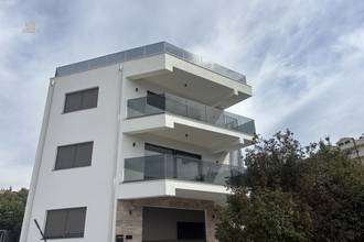 Thumbnail von Penthouse with large roof terrace and sea view