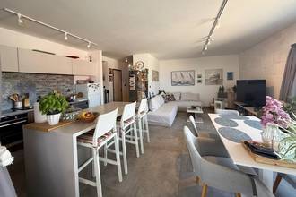 Thumbnail von Apartment with a large garden, summer kitchen, and sea view