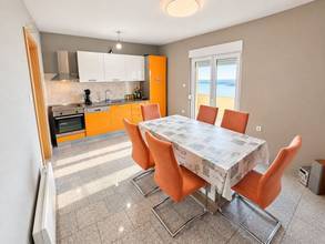 Thumbnail von House with two apartments and beautiful sea view