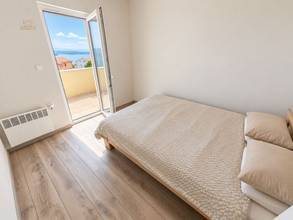 Thumbnail von House with two apartments and beautiful sea view