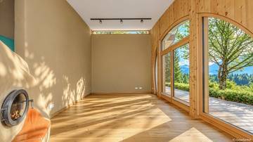 Thumbnail von Unique refuge in prime location with a view of Lake Schwarz