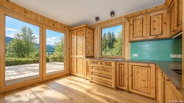 Thumbnail von Unique refuge in prime location with a view of Lake Schwarz