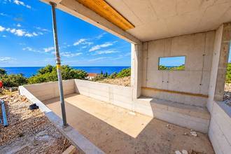 Thumbnail von Newly built villa with pool, garage, and sea view