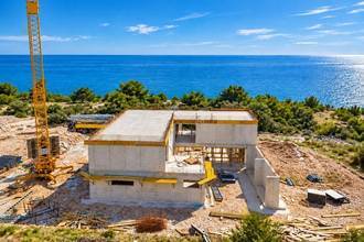 Thumbnail von Newly built villa with pool, garage, and sea view