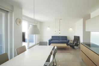 Thumbnail von Modern and furnished apartment with sea view