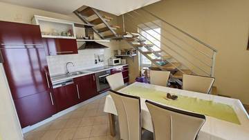 Thumbnail von Maisonette apartment with roof terrace, sea view, and communal pool