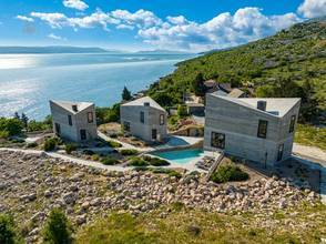 Thumbnail von Modern villa with swimming pool and sea view below Velebit