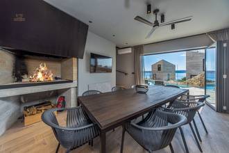 Thumbnail von Modern villa with swimming pool and sea view below Velebit