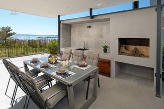 Thumbnail von Modern villa with heated pool, wellness area, and sea view