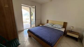 Thumbnail von Erdgeschosswohnung mit Terrasse und Meerblick nahe dem Strand