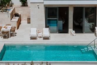 Thumbnail von Newly built villa with wellness area, pool, and wide sea view