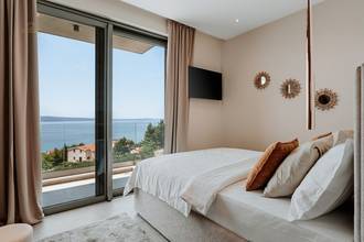 Thumbnail von Newly built villa with wellness area, pool, and wide sea view