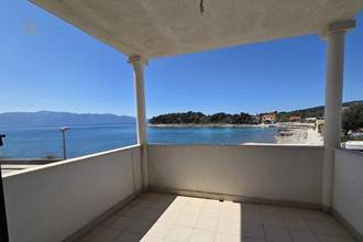 Thumbnail von House with four holiday apartments directly on the beach