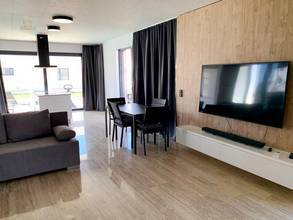 Thumbnail von Modern villa with swimming pool in the second row to the sea