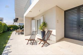 Thumbnail von Modern villa with heated pool, furnished and move-in ready