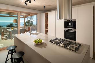 Thumbnail von Modern villa with swimming pool, terraces, and wide sea view