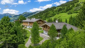 Thumbnail von Unique luxury estate in prime location