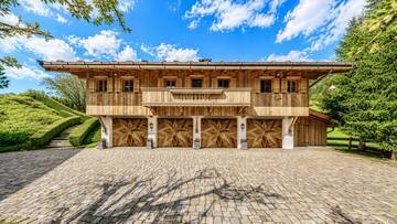 Thumbnail von Unique luxury estate in prime location
