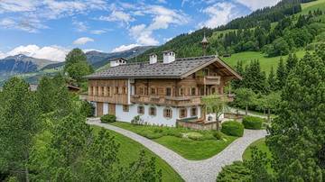 Thumbnail von Unique luxury estate in prime location