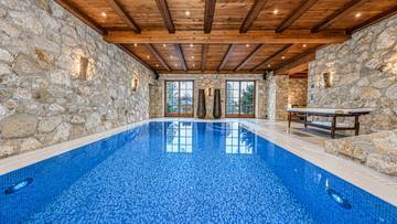 Thumbnail von Unique luxury estate in prime location