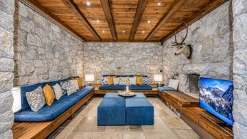 Thumbnail von Unique luxury estate in prime location