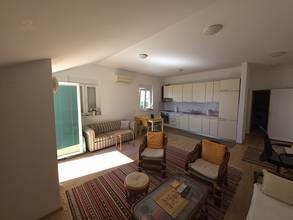 Thumbnail von Bright attic apartment with sea view and private parking space