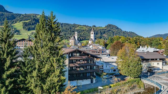 Freizeitwohnsitz mit Kaiserblick im Zentrum