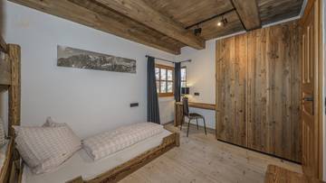 Thumbnail von Exclusive ski-in / ski-out chalet with Kaiser view