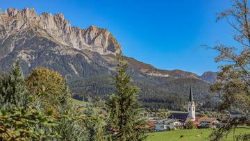 Thumbnail von Exclusive ski-in / ski-out chalet with Kaiser view