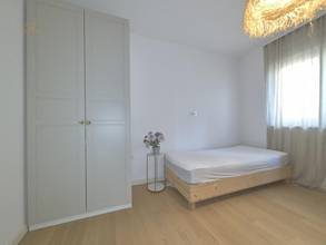 Thumbnail von Modernly equipped apartment with sea view, terrace, and parking space
