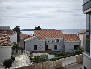 Thumbnail von Modernly equipped apartment with sea view, terrace, and parking space
