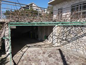 Thumbnail von Two-family house with two apartments, garage, and view over the Kvarner Bay