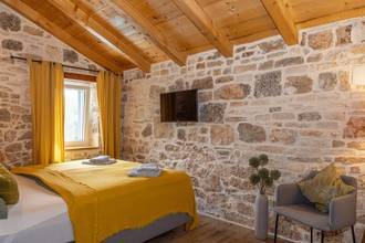 Thumbnail von Renovated semi-detached stone house with pool