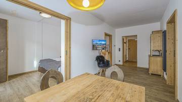 Thumbnail von Garden apartment with tourist use