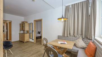 Thumbnail von Garden apartment with tourist use