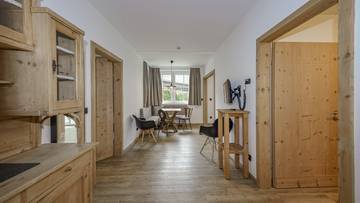 Thumbnail von Garden apartment with tourist use