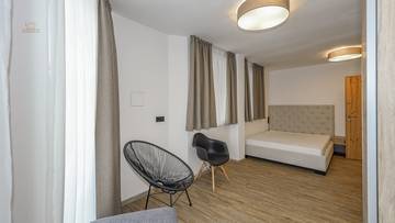 Thumbnail von Garden apartment with tourist use